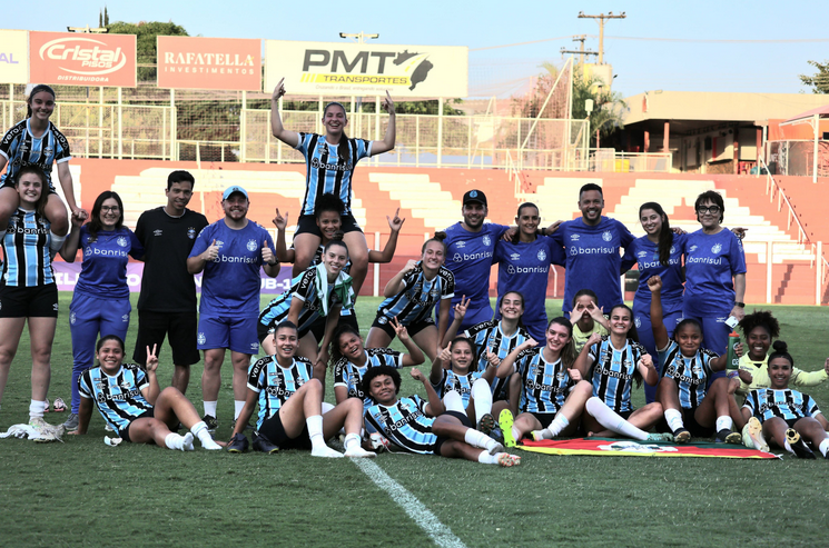 Arquivo:2024.07.31 - Vila Nova-GO 0 x 12 Grêmio (Sub-17 feminino).foto1.png