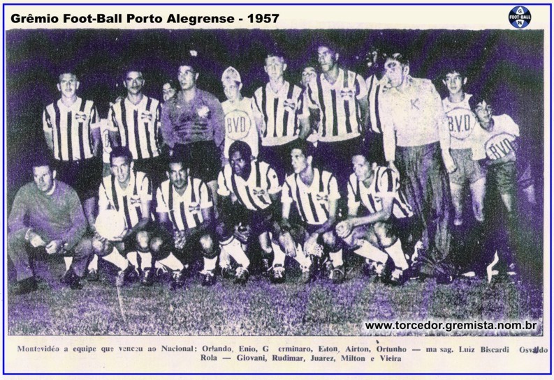 Arquivo:Equipe Grêmio 1957.jpg