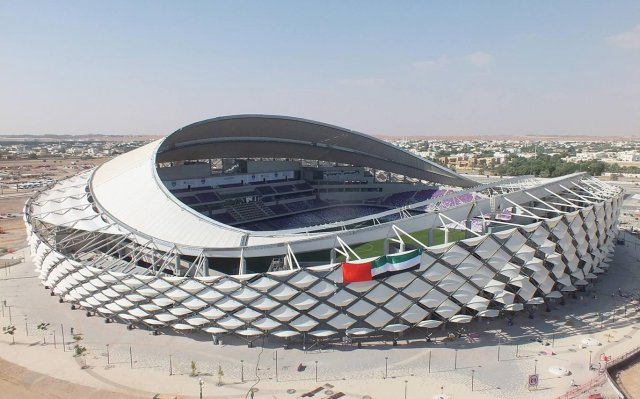 Arquivo:Estádio Hazza bin Zayed.jpg
