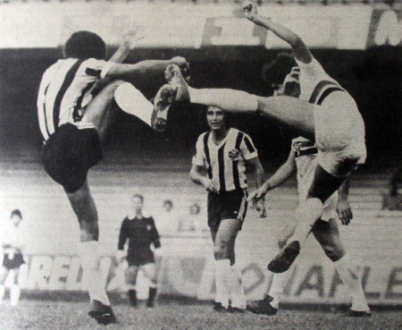 Arquivo:1975.11.29 - São Paulo 1 x 2 Grêmio.jpg