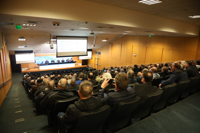 Arquivo:Auditório Arena do Grêmio 02.jpg