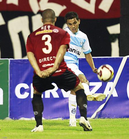 Arquivo:2009.05.27 - Caracas 1 x 1 Grêmio.2.jpg