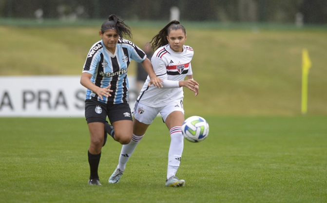 Arquivo:2023.05.29 - Grêmio 1 x 1 São Paulo (Sub-20 feminino).foto1.png