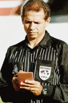 Oscar Roberto de Godói.png