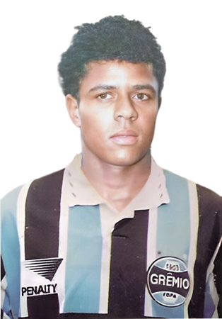 Arquivo:Di Marcellus Machado.png
