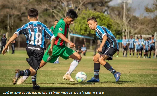 Arquivo:2021.09.06 - Marítimo Brasil de Canoas 4 x 3 Grêmio (Sub-15).foto.png