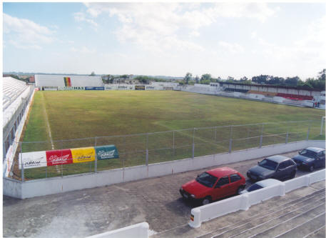 Arquivo:Estádio General Nicolau Fico.jpg