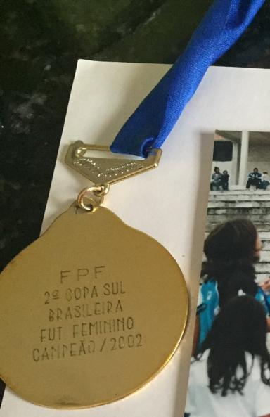 Arquivo:Medalha Copa Sul 2002.jpeg