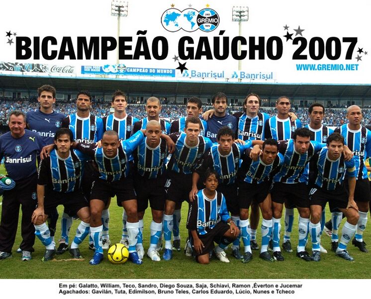 Arquivo:Equipe Grêmio 2007.jpg