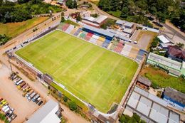 Estádio Antônio David Farina.jpg