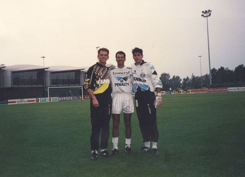 Arquivo:1997 - Grêmio na Holanda.jpg