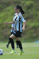 Yasmin Simionato.foto1.png