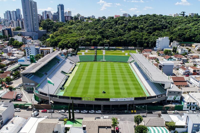 Arquivo:Estádio Alfredo Jaconi.jpg