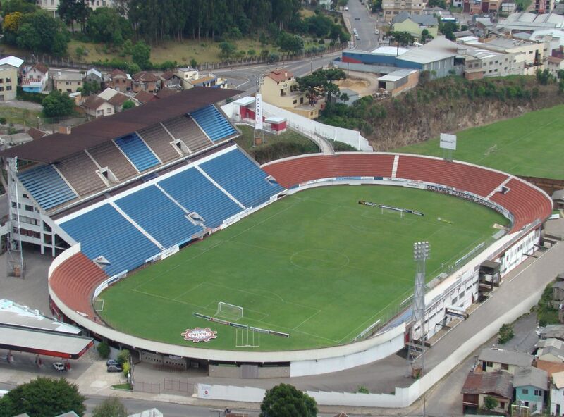 Arquivo:Estádio Francisco Stédile.jpg
