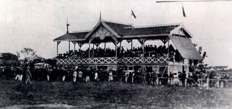 Arquivo:Pavilhão 2.jpg