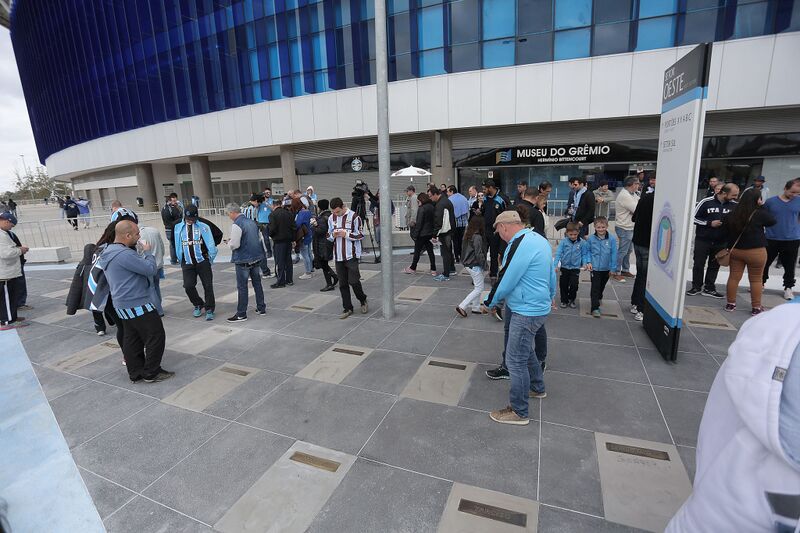 Arquivo:Calçada da Fama Arena.jpg