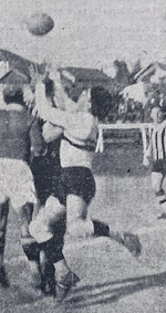 1933.09.08 - Campeonato Citadino - Fussball 1 x 2 Grêmio - Correio do Povo - Lance da partida 2.png