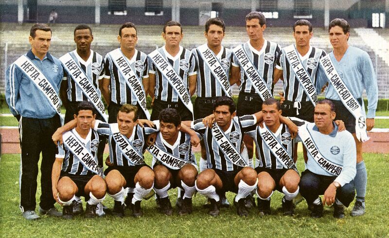 Arquivo:Equipe Grêmio 1968.jpg