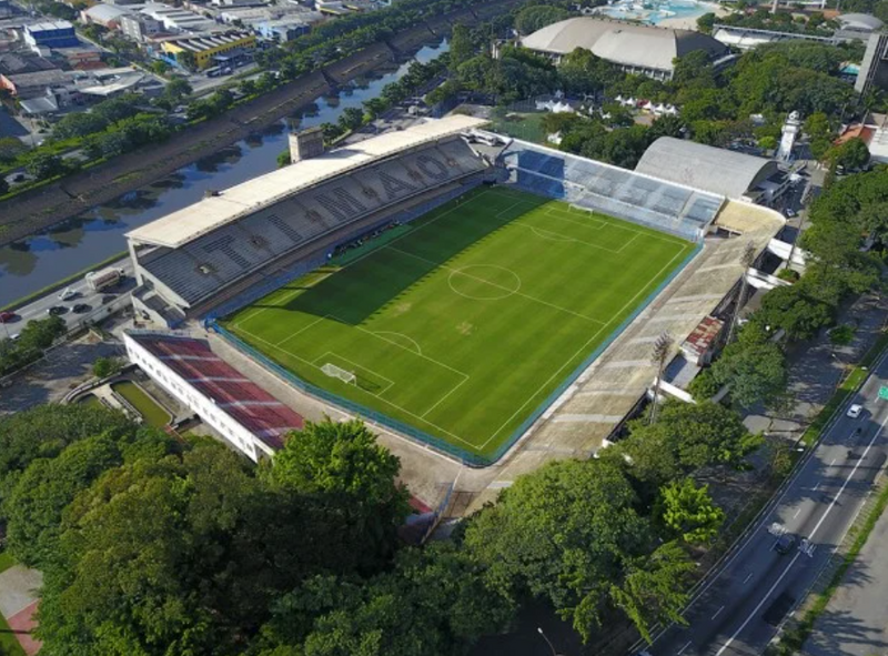 Arquivo:Estádio Alfredo Schürig.png